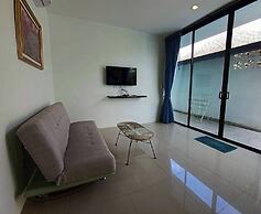 Lespalm Taraburi Pool Villa