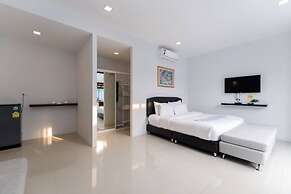 Lespalm Taraburi Pool Villa