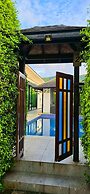 Lespalm Taraburi Pool Villa