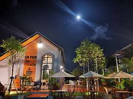 Lespalm Taraburi Pool Villa