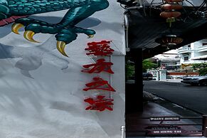 Taladnoi Paint House