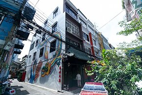 Taladnoi Paint House