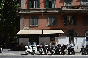 Shabby Loft In Colosseum