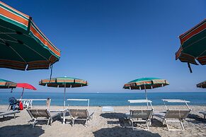 Residence Emmesse Trilocal Apartment 3 Rooms