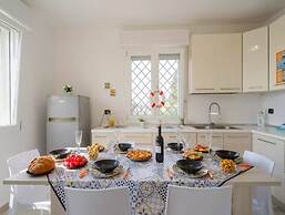 San Foca Luxury Private Villa With Hydromassage and Bike Climate