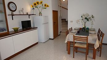 Spectacular Terraced Villa Near the sea With Private Garden, on Three 