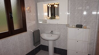 Spectacular Terraced Villa Near the sea With Private Garden, on Three 