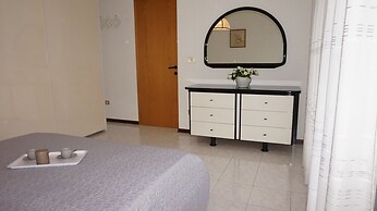 Spectacular Terraced Villa Near the sea With Private Garden, on Three 