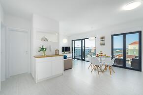 Penthouse Adriatic Blue