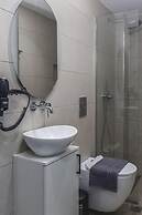 Dionisos Luxury Suites