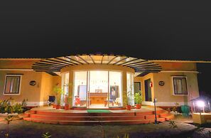 Bundela Bandhavgarh by Octave