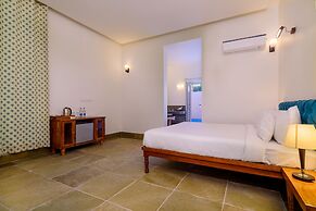 Astroport Sariska Treetop by Eight Continents