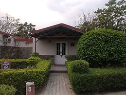 Astroport Sariska Treetop by Eight Continents