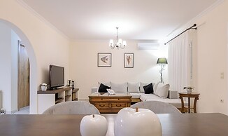 Diogenis House