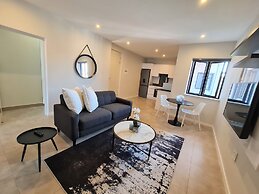 MINT Apartments Greenside