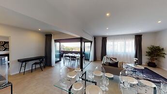 MINT Apartments Greenside