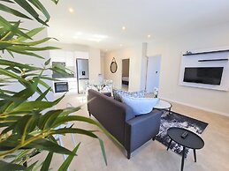 MINT Apartments Greenside