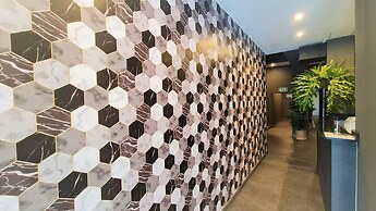 MINT Apartments Greenside