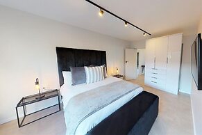 MINT Apartments Greenside