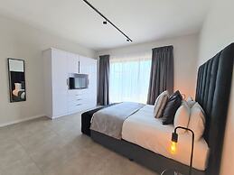 MINT Apartments Greenside