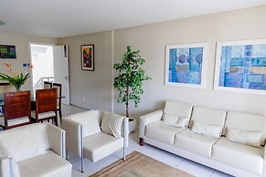 Atlantic Palace Family inn