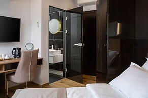 Top Rooms