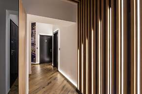 Top Rooms