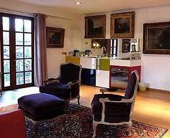 Besharat Gallery & Museum