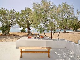 Psathi Beach House