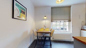 Beautiful Georgian Duplex