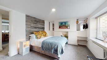 Beautiful Georgian Duplex