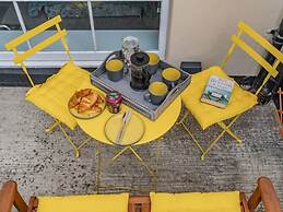 Beautiful Georgian Duplex