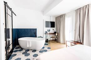 Victoria Boutique Hotel