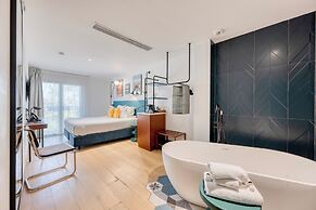 Victoria Boutique Hotel