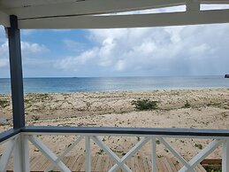 Comfortable 1-bed Cottage in Codrington Barbuda