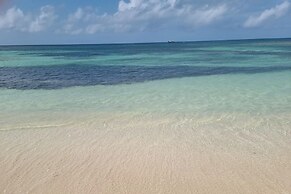 Comfortable 1-bed Cottage in Codrington Barbuda