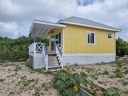 Comfortable 1-bed Cottage in Codrington Barbuda