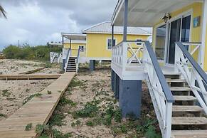Harrys Cottages Cottage 5 Right on the Pink Sand