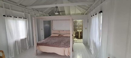 Captivating 1-bed Cottage in Codrington