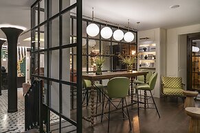 Vincci Molviedro Suites Apartments