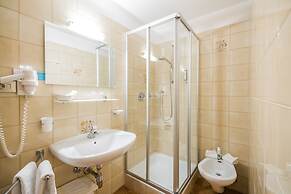 Hotel Waldheim Sexten Sesto