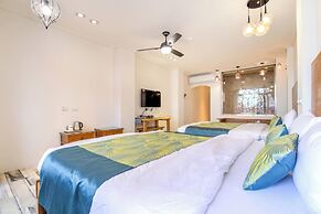 Dory Hostel