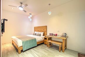 Dory Hostel