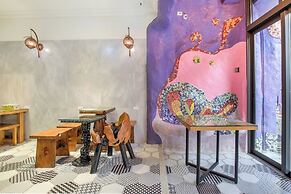 Dory Hostel
