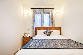 Dory Hostel