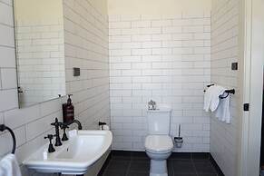 Hotel Queanbeyan Canberra