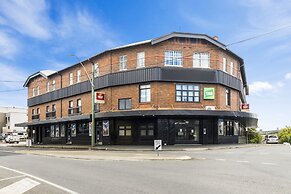 Hotel Queanbeyan Canberra