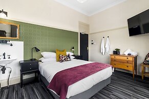Hotel Queanbeyan Canberra