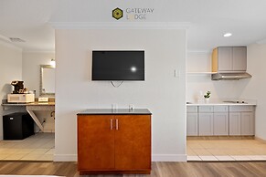Gateway Lodge