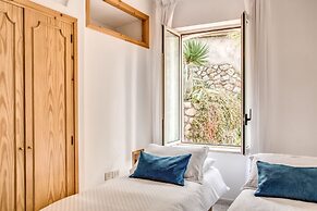 Blue-wave Experience Resort